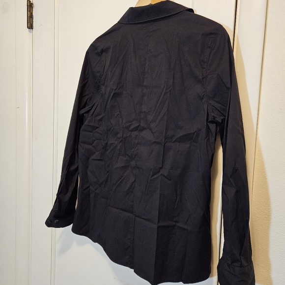 Universal Standard black button down blouse - Picture 5 of 9